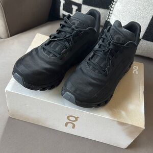 On Running Men's Cloudflow 4 IKON M Magnet | Black M 11